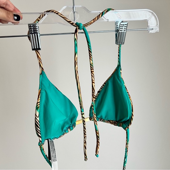 Vix Bikini Top By Paula Hermanny - Picture 3 of 3